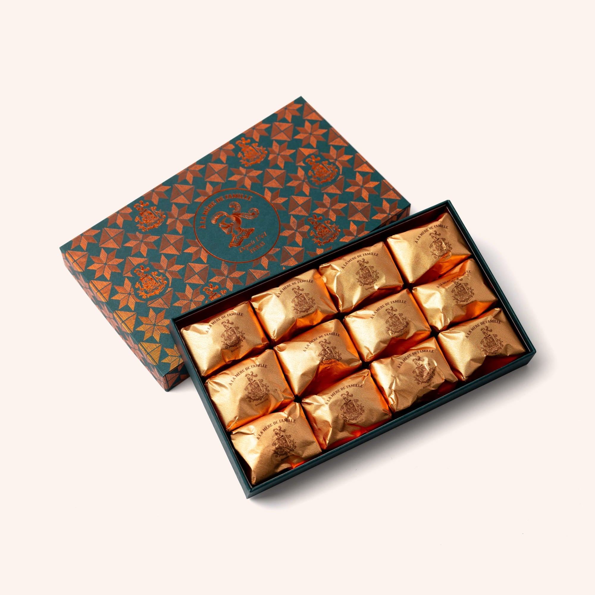 Box of 12 signature candied chestnuts