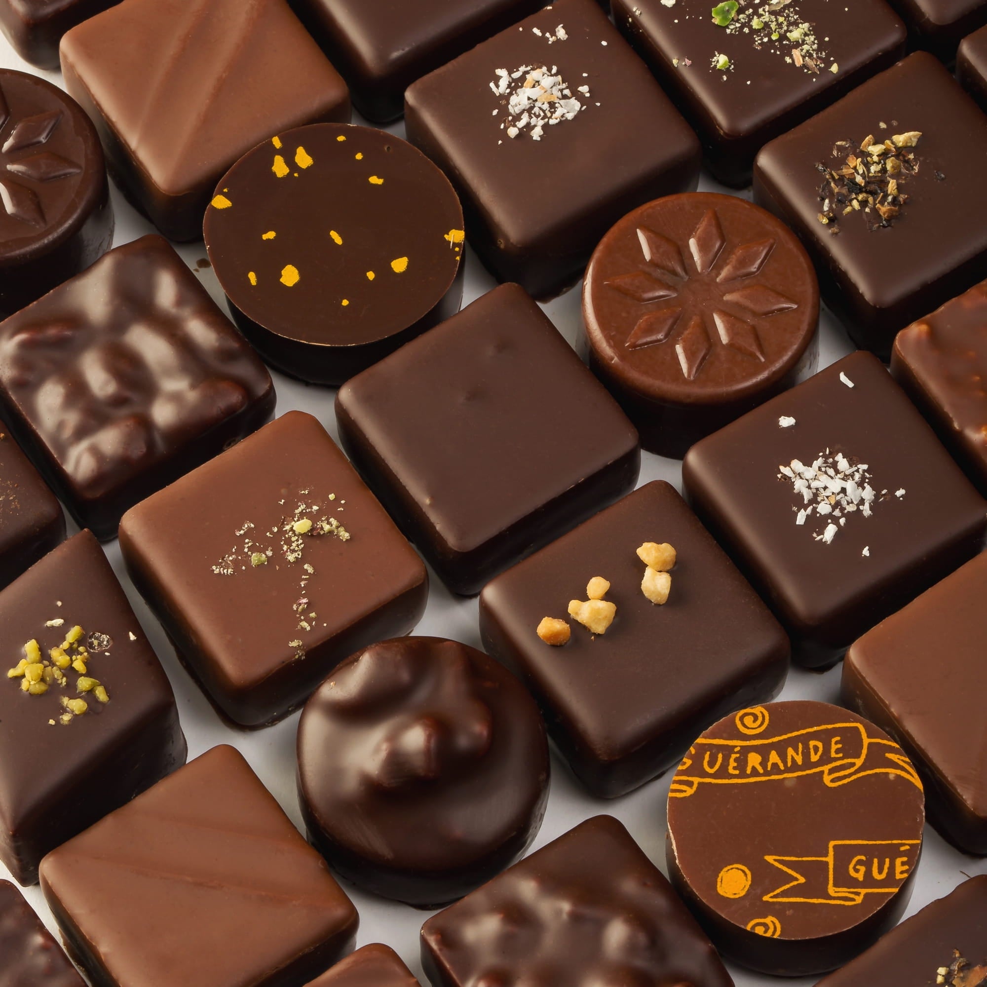 Coffret de chocolats assortis 1 kg